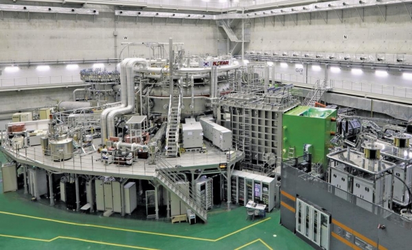 사진=한국이 독자개발한 KSTAR / 국가핵융합연구소 홈페이지 캡처