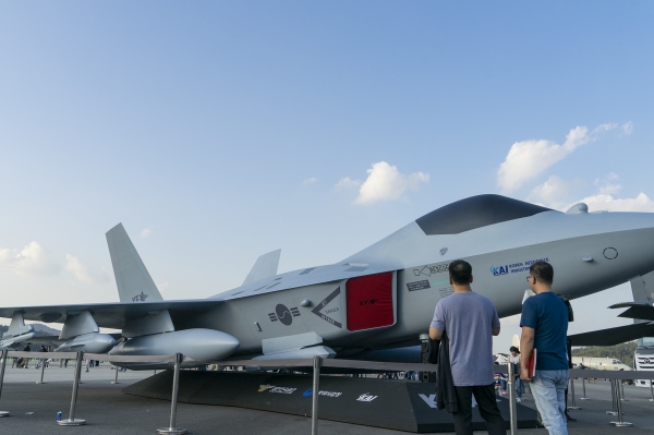 한국항공우주산업(KAI)에서 개발 중인 '한국형 전투기' KF-X 목업 (사진=임기현 기자)