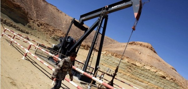 알제리에서 석유가 개발되고 있다. (사진=AFP)