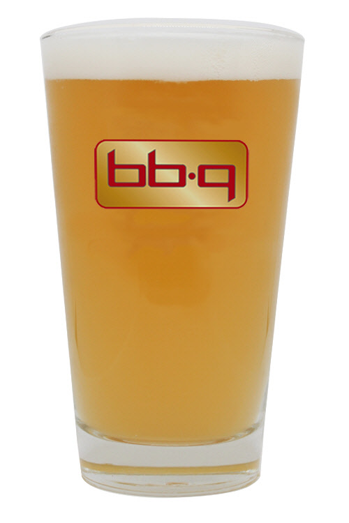 제너시스BBQ는 치맥전용 '비비큐 비어(BBQ Beer)' 6종을 개발했다.