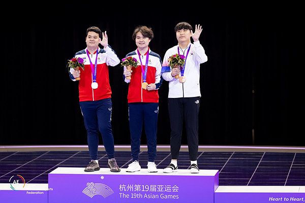 항저우 아시안게임 국가대표팀이 한국 첫 e스포츠 메달을 획득했다.(사진=넥슨)